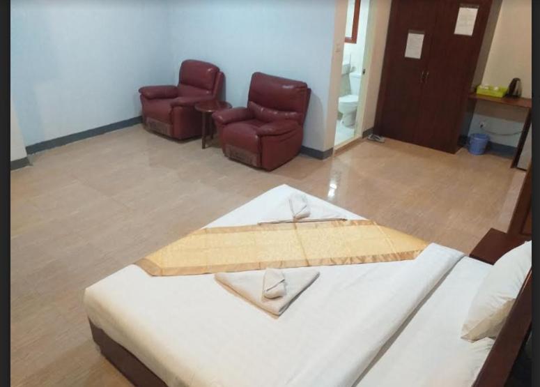 Lanmadaw Plaza Hotel China Town Янгон Экстерьер фото